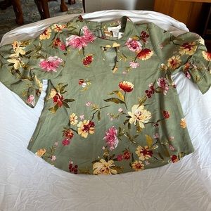 Urban Romantics green floral top medium